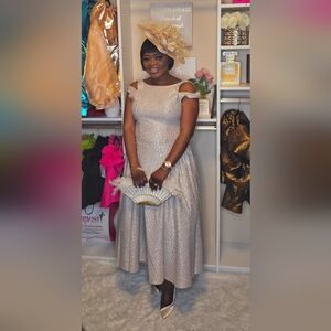 Brocade Cold-Shoulder Maxi Dress in Champagne